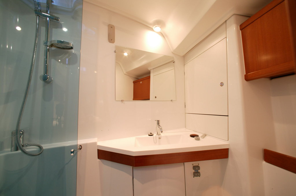 Segel Yachtcharter zu chartern bei Sunja Yachting Oceanis 46 65